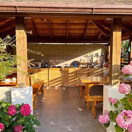 Hotel Golden Gagra Luaran gambar