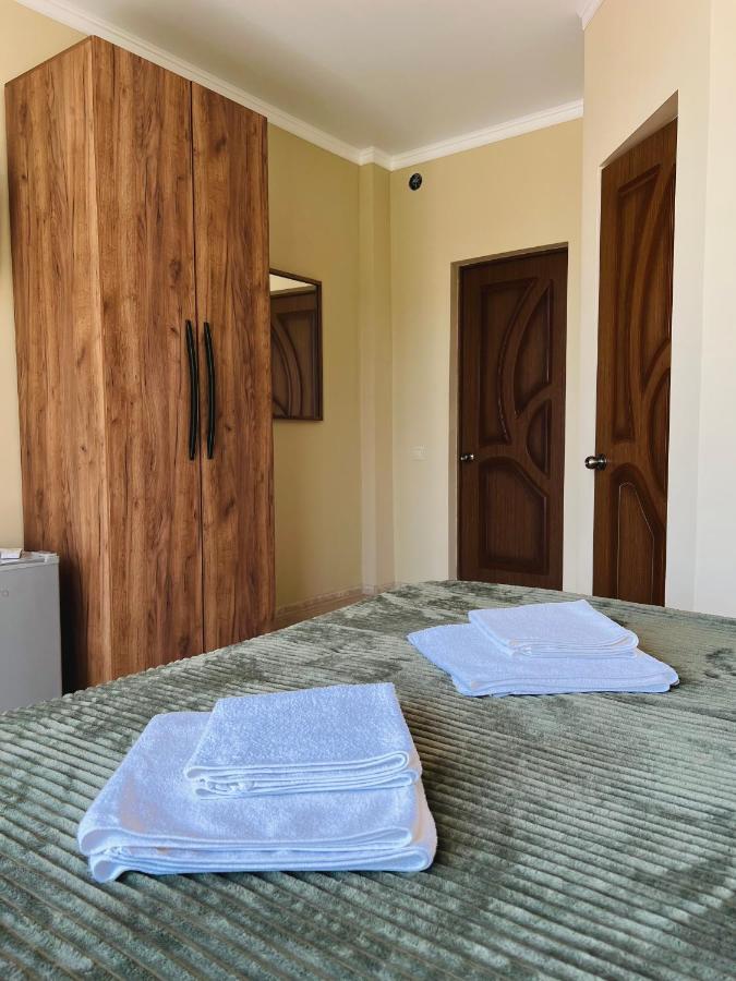 Hotel Golden Gagra Luaran gambar