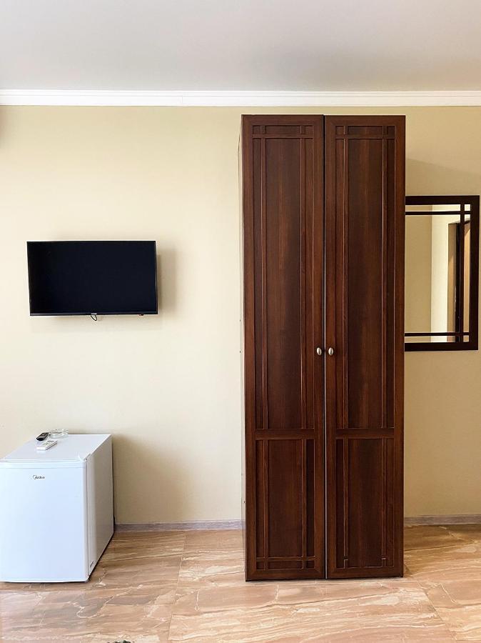 Hotel Golden Gagra Luaran gambar