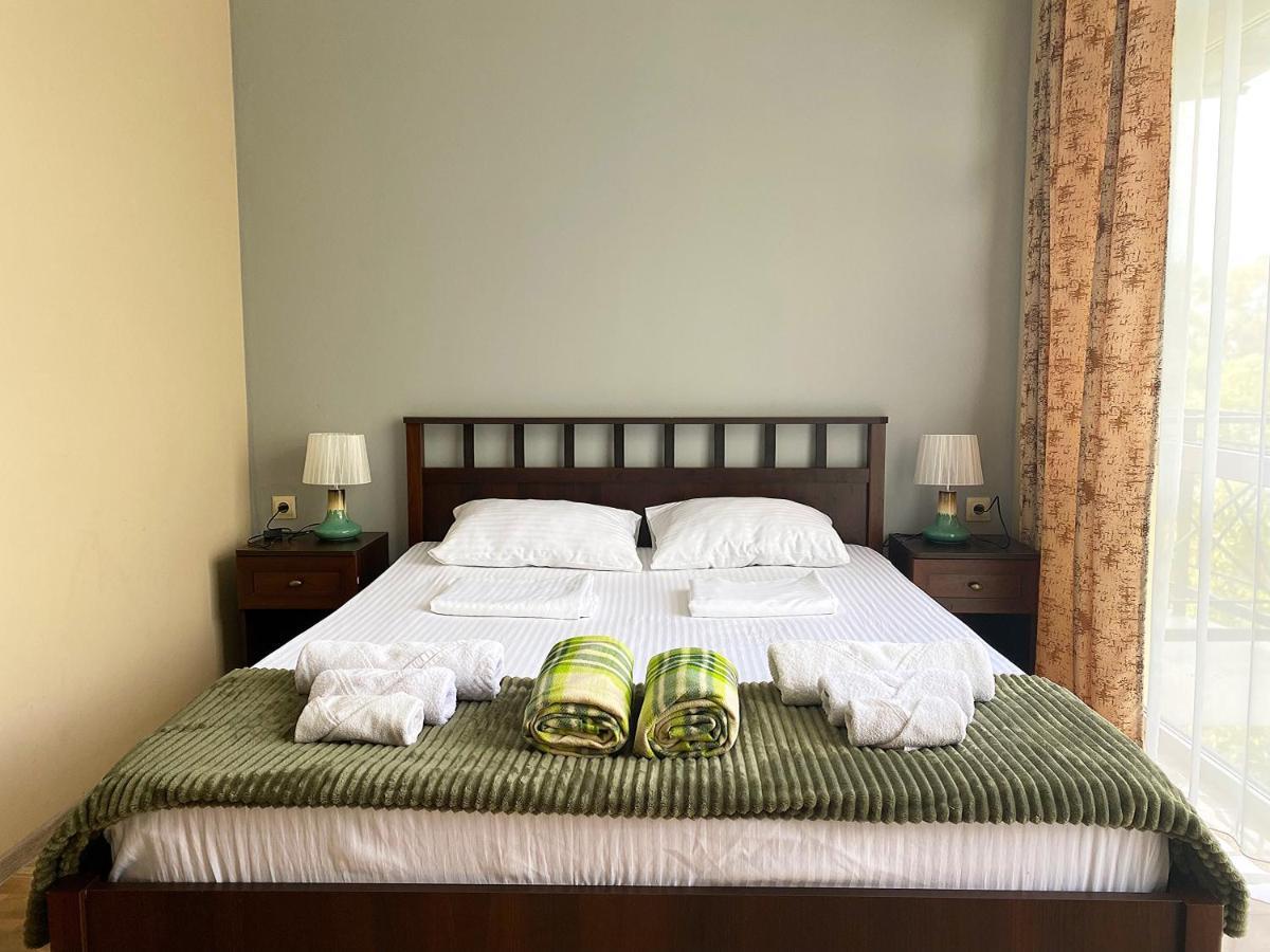 Hotel Golden Gagra Luaran gambar